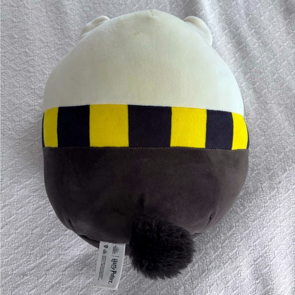 Hufflepuff Badger Squishmallow - Picture 3 of 3